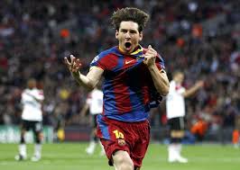 Messi qui part célébré son but face à Manchester United en finale de LDC
